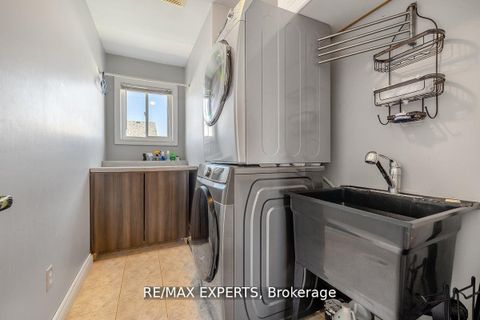 Photo 23 at 10 Snowden Avenue, Shore, Barrie