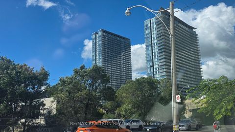 Photo 19 at 607 - 105 The Queensway Avenue, Swansea, Toronto