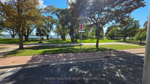 Photo 36 at 607 - 105 The Queensway Avenue, Swansea, Toronto