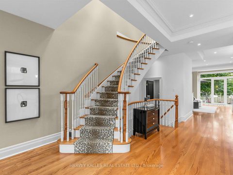 Photo 2 at 397 Brooke Avenue, Nortown, Toronto