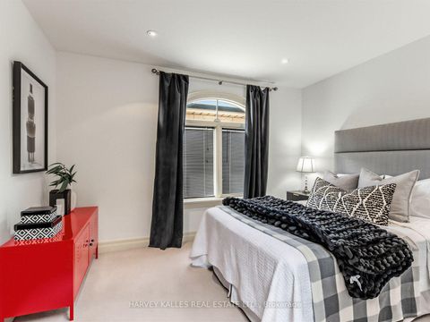 Photo 12 at 397 Brooke Avenue, Nortown, Toronto