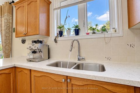Photo 19 at 14 Shiner Drive, Oak Ridges, Richmond Hill