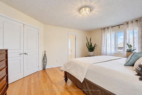 Photo 33 at 14 Shiner Drive, Oak Ridges, Richmond Hill