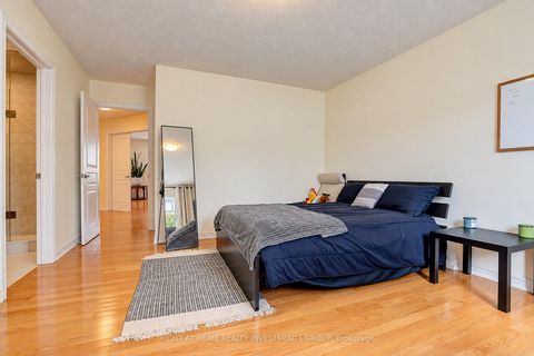 Photo 39 at 14 Shiner Drive, Oak Ridges, Richmond Hill