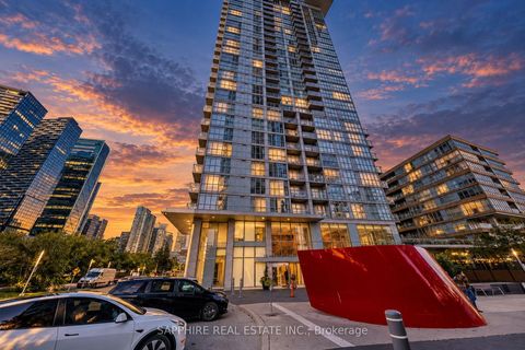 Photo 1 at 541 - 15 Iceboat Terrace, Waterfront Communities C1, Toronto