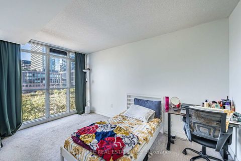 Photo 19 at 541 - 15 Iceboat Terrace, Waterfront Communities C1, Toronto