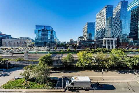 Photo 31 at 541 - 15 Iceboat Terrace, Waterfront Communities C1, Toronto