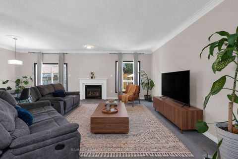 Photo 4 at 184 Golden Meadow Road, Bayshore, Barrie