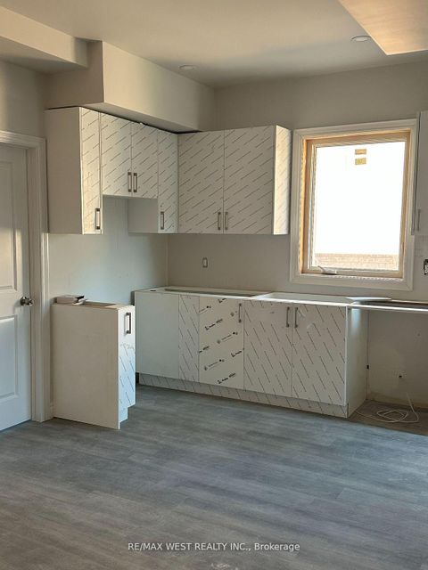 Photo 4 at 145 Dovercourt Road, Bellwoods, Toronto