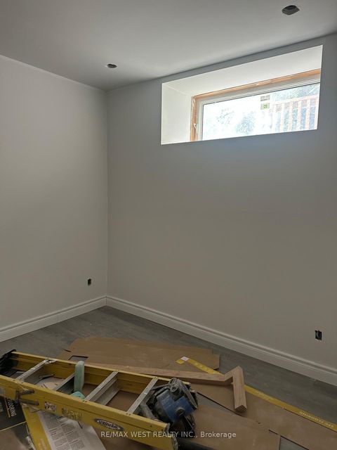Photo 17 at 145 Dovercourt Road, Bellwoods, Toronto