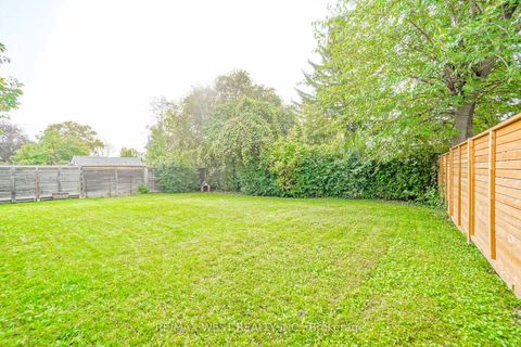 Photo 8 at 215 Acton Avenue, Bathurst Manor, Toronto
