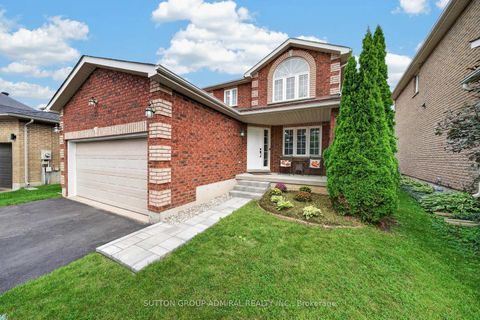 Photo 3 at 34 Balmoral Place, Shore, Barrie