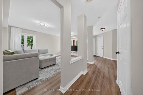Photo 11 at 34 Balmoral Place, Shore, Barrie