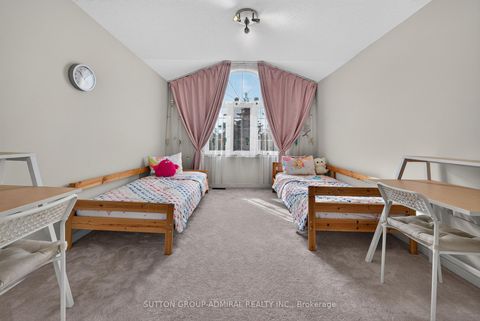 Photo 24 at 34 Balmoral Place, Shore, Barrie