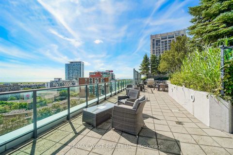Photo 10 at 522 - 600 Fleet Street, Niagara, Toronto