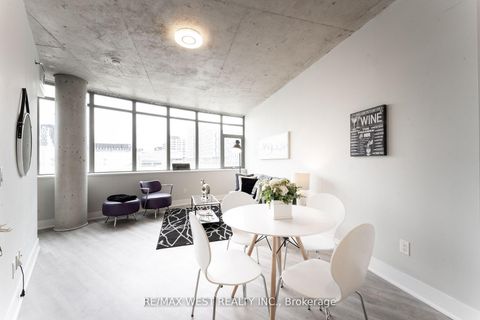 Photo 6 at 303 - 90 Trinity Street, Moss Park, Toronto