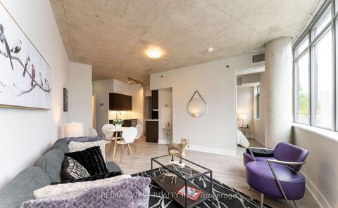 Photo 13 at 303 - 90 Trinity Street, Moss Park, Toronto