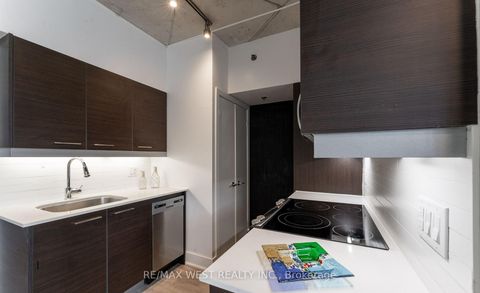 Photo 17 at 303 - 90 Trinity Street, Moss Park, Toronto