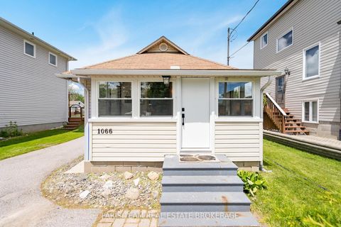 Photo 3 at 1066 Wood Street, Rural Innisfil, Innisfil