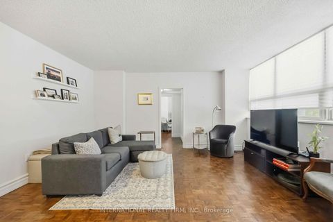 Photo 2 at 101 - 151 La Rose Avenue E, Humber Heights, Toronto