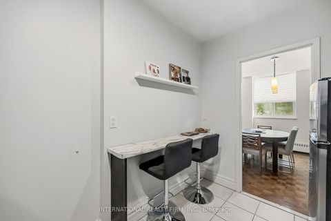 Photo 8 at 101 - 151 La Rose Avenue E, Humber Heights, Toronto
