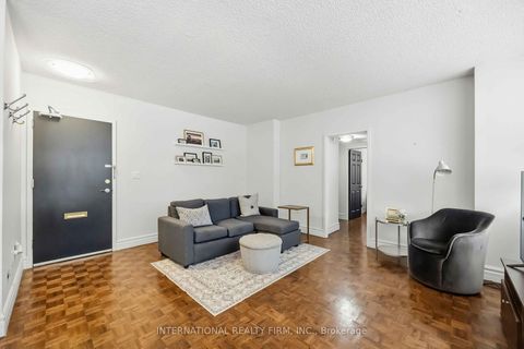 Photo 9 at 101 - 151 La Rose Avenue E, Humber Heights, Toronto