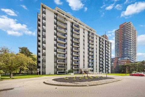 Photo 15 at 101 - 151 La Rose Avenue E, Humber Heights, Toronto