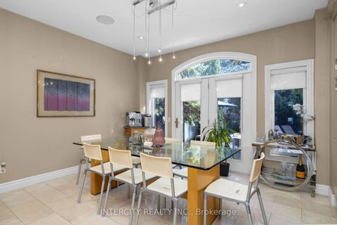 Photo 11 at 59 Kimber Crescent, East Woodbridge, Vaughan