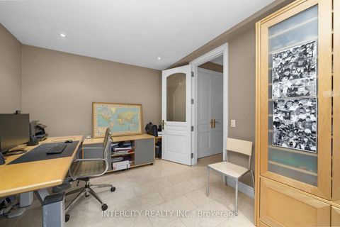 Photo 17 at 59 Kimber Crescent, East Woodbridge, Vaughan