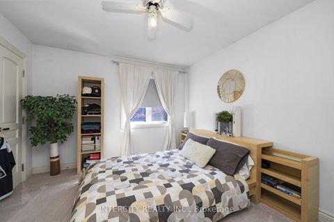 Photo 27 at 59 Kimber Crescent, East Woodbridge, Vaughan