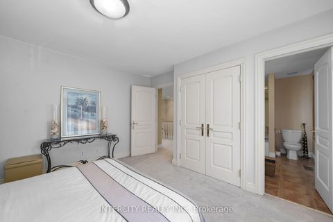 Photo 34 at 59 Kimber Crescent, East Woodbridge, Vaughan