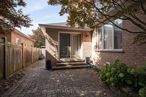 Photo 49 at 59 Kimber Crescent, East Woodbridge, Vaughan