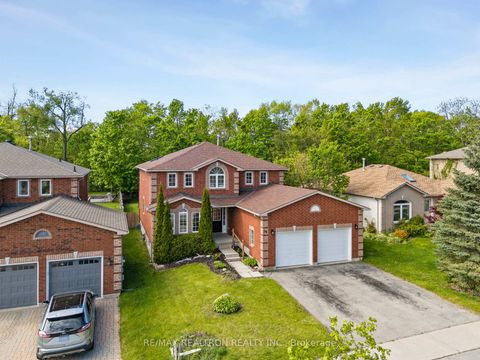 Photo 5 at 50 Holly Meadow Road, Holly, Barrie