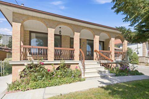 Photo 1 at 40 Datchet Road, CFB, Toronto