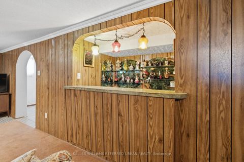 Photo 30 at 40 Datchet Road, CFB, Toronto