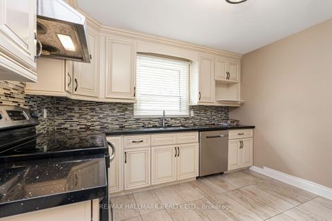 Photo 2 at 245 Elmwood Avenue, Harding, Richmond Hill