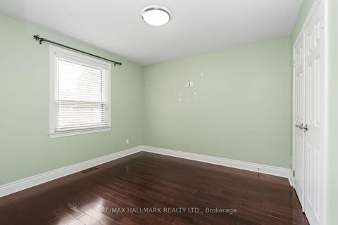 Photo 6 at 245 Elmwood Avenue, Harding, Richmond Hill