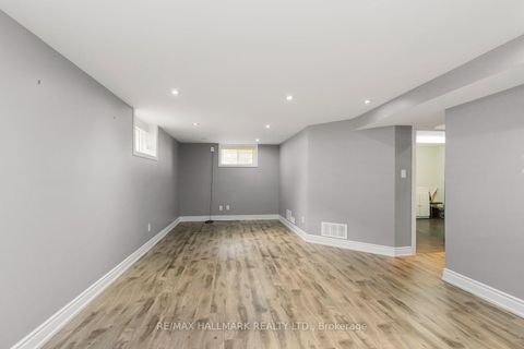 Photo 8 at 245 Elmwood Avenue, Harding, Richmond Hill