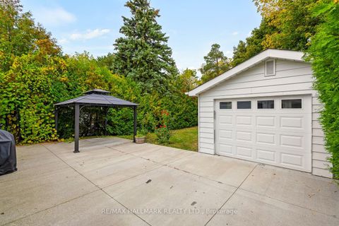 Photo 23 at 245 Elmwood Avenue, Harding, Richmond Hill