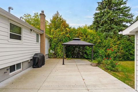 Photo 24 at 245 Elmwood Avenue, Harding, Richmond Hill