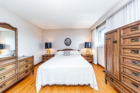 Photo 22 at 16 Burin Court, West Deane, Toronto