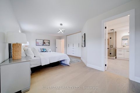 Photo 21 at 20 Paynter Drive, Hillcrest Village, Toronto