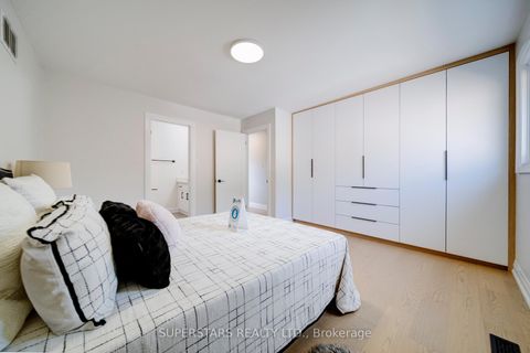 Photo 28 at 20 Paynter Drive, Hillcrest Village, Toronto