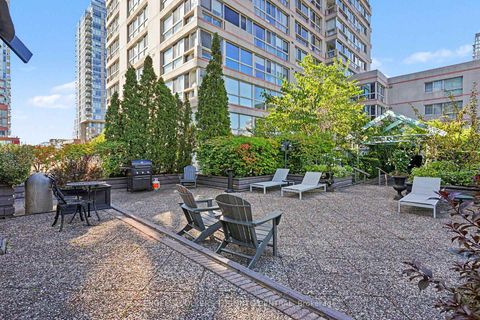 Photo 15 at 601 - 7 Broadway Avenue, Mount Pleasant West, Toronto