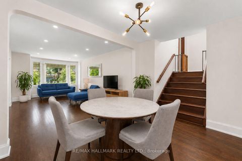 Photo 1 at 8 Davies Crescent, East York, Toronto