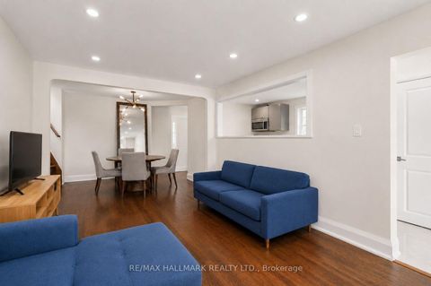 Photo 4 at 8 Davies Crescent, East York, Toronto