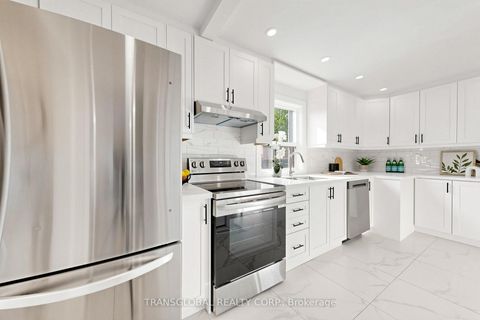 Photo 8 at 10 Anticosti Drive, Bendale, Toronto