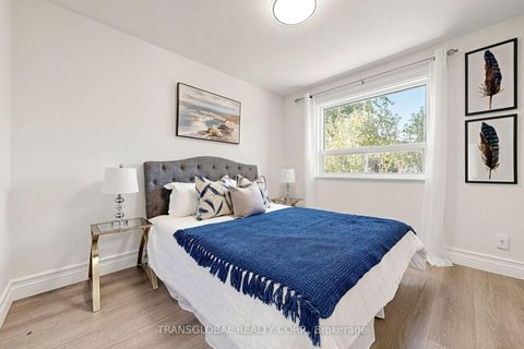 Photo 9 at 10 Anticosti Drive, Bendale, Toronto
