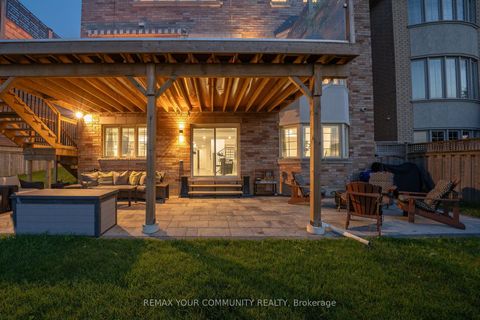 Photo 22 at 130 Santa Amato Crescent, Patterson, Vaughan