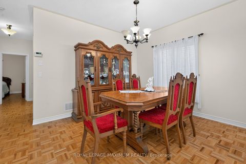 Photo 5 at 62 Diploma Avenue, Sonoma Heights, Vaughan